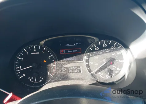 2015 Nissan Pathfinder Platinum из США, поврежденный, VIN 5N1AR2MMXFC722808